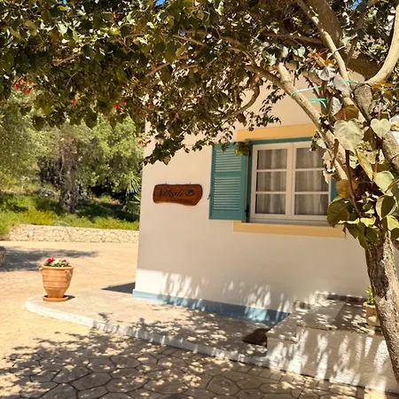 Nikoli Appartement *