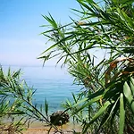 Nikoli Benitses (Corfu)