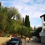 Nikoli Benitses (Corfu)