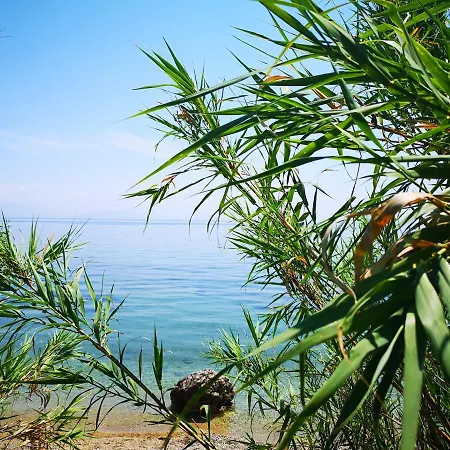 Nikoli Benitses (Corfu)